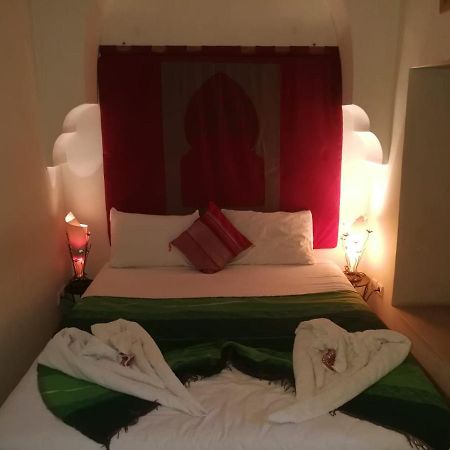 爱格尼摩洛哥传统庭院住宅 马拉喀什 外观 照片